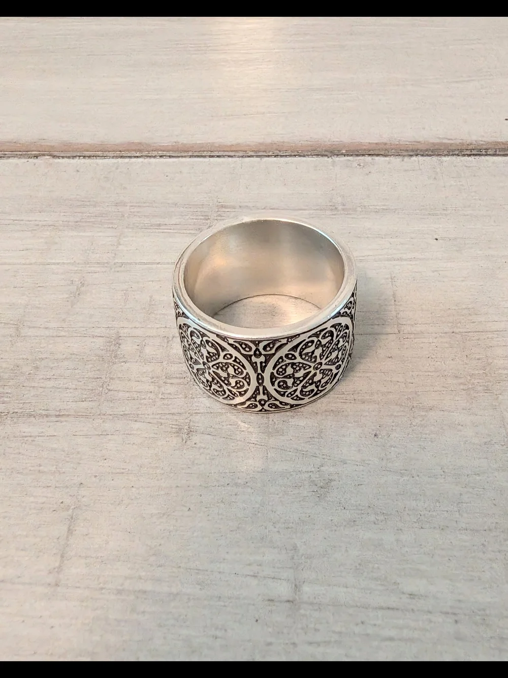 Brighton Ferrara Medallion Ring Size 7.5-8